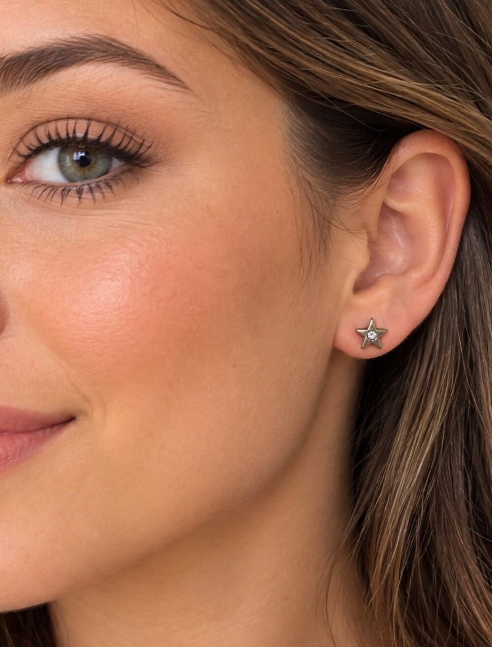 Star Stud Earrings Mini Faux Diamond Crystal Gold Tone Classic Fashion Jewelry